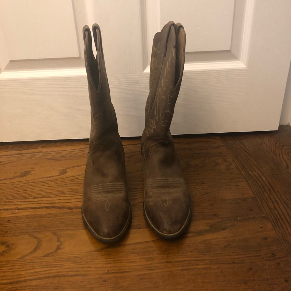 Ariat Cowboy Boots
